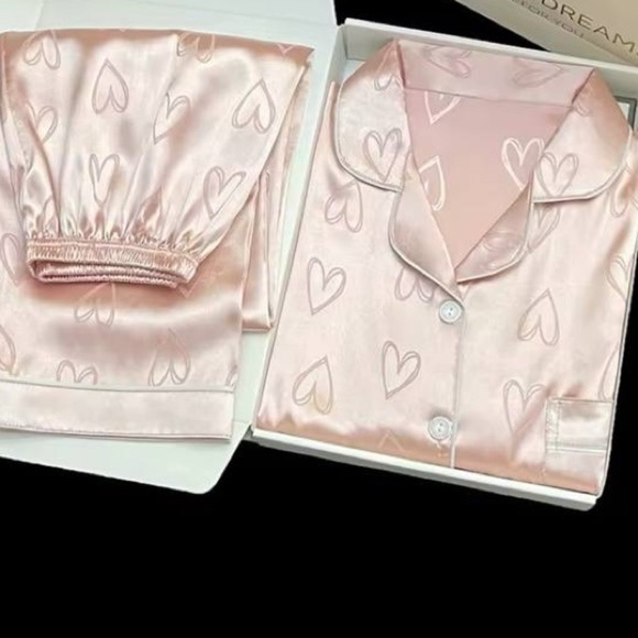 New Pink Heart satin PJ set XL - Picture 2 of 5